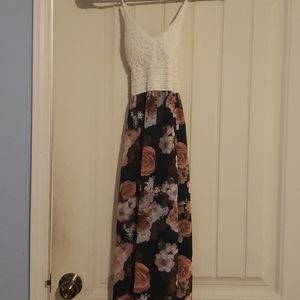 Long floral maxi dress size S